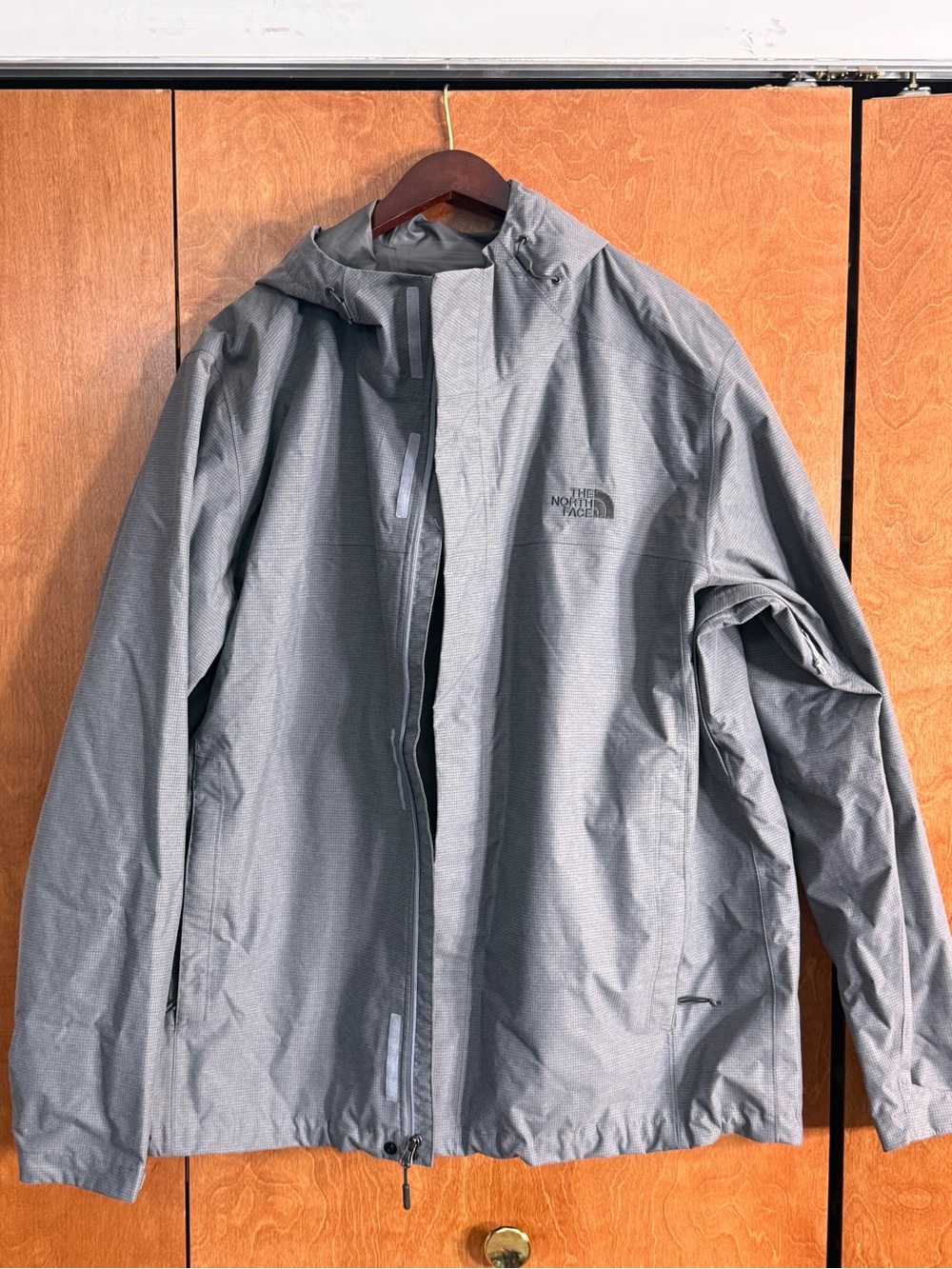 The North Face Men's Gray Waterproof Hooded Rain Jacket